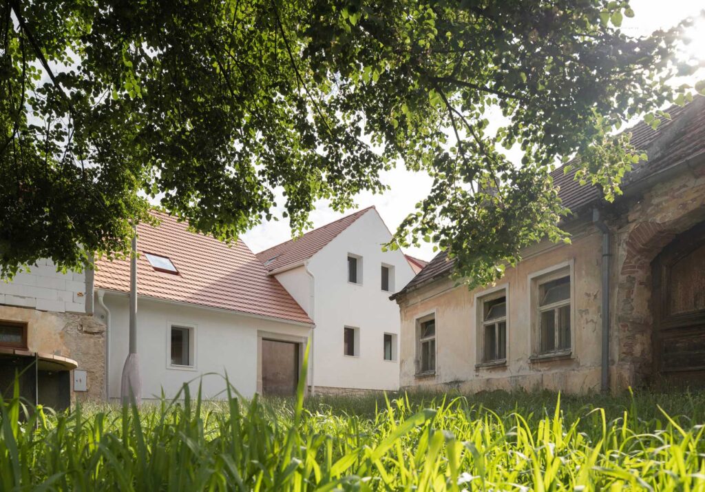 Atelier 111 architekti: Hiša Kozina